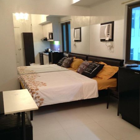 Kl Tower Studio Legazpi Village, Makati Near Greenbelt & Aim Makati マニラ市 エクステリア 写真