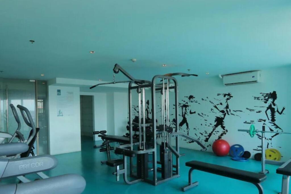 Kl Tower Studio Legazpi Village, Makati Near Greenbelt & Aim Makati マニラ市 エクステリア 写真